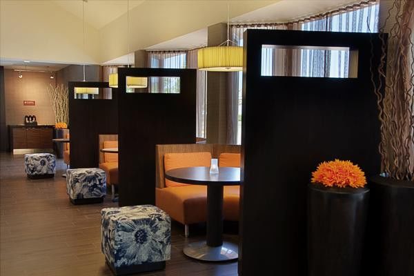 Hotel Courtyard Westchase 3*