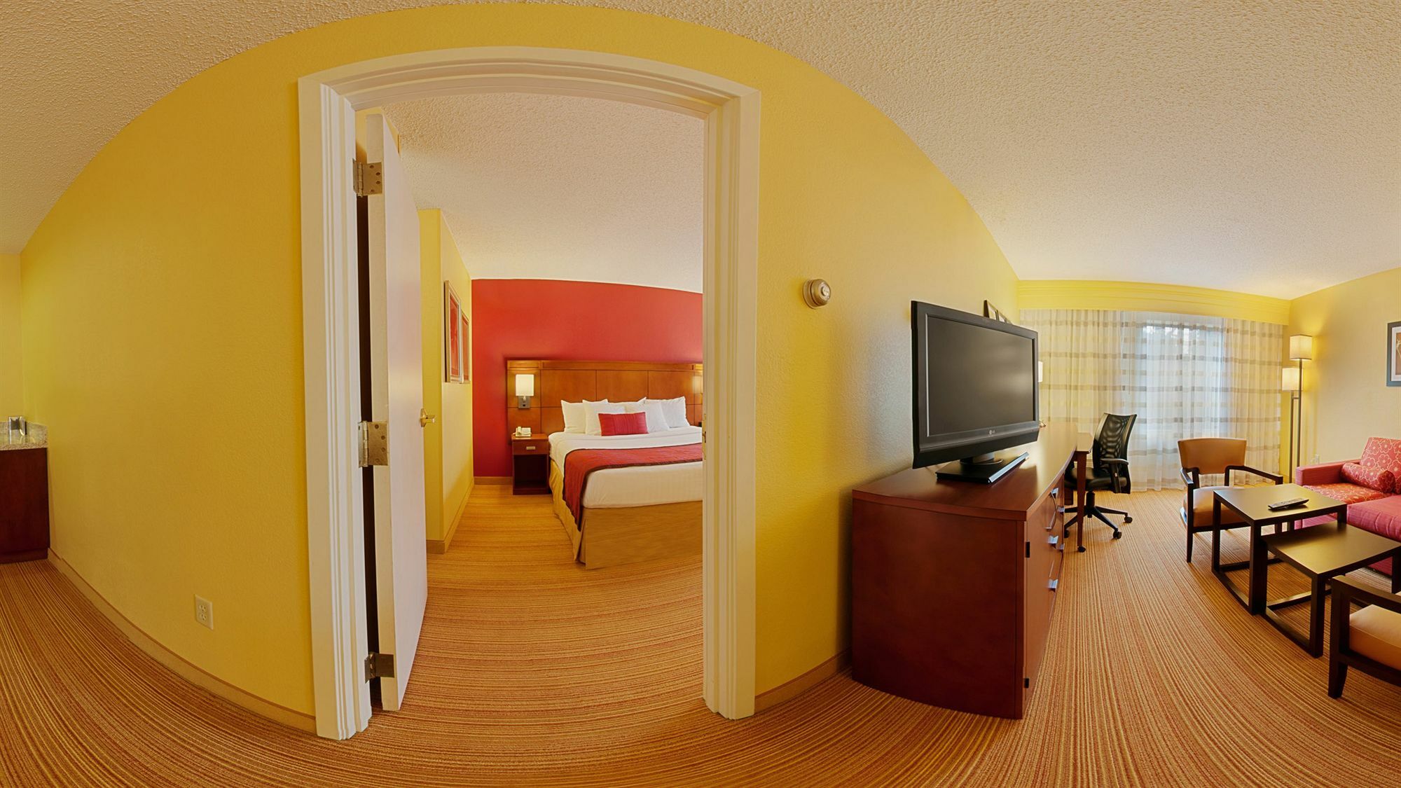Courtyard Westchase Hotel