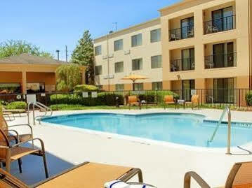 Courtyard Westchase Houston