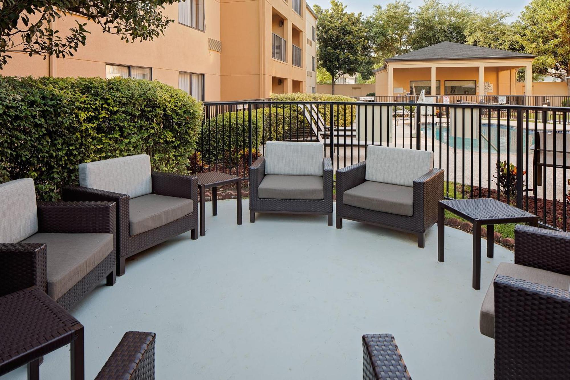 Hotel Courtyard Westchase Houston