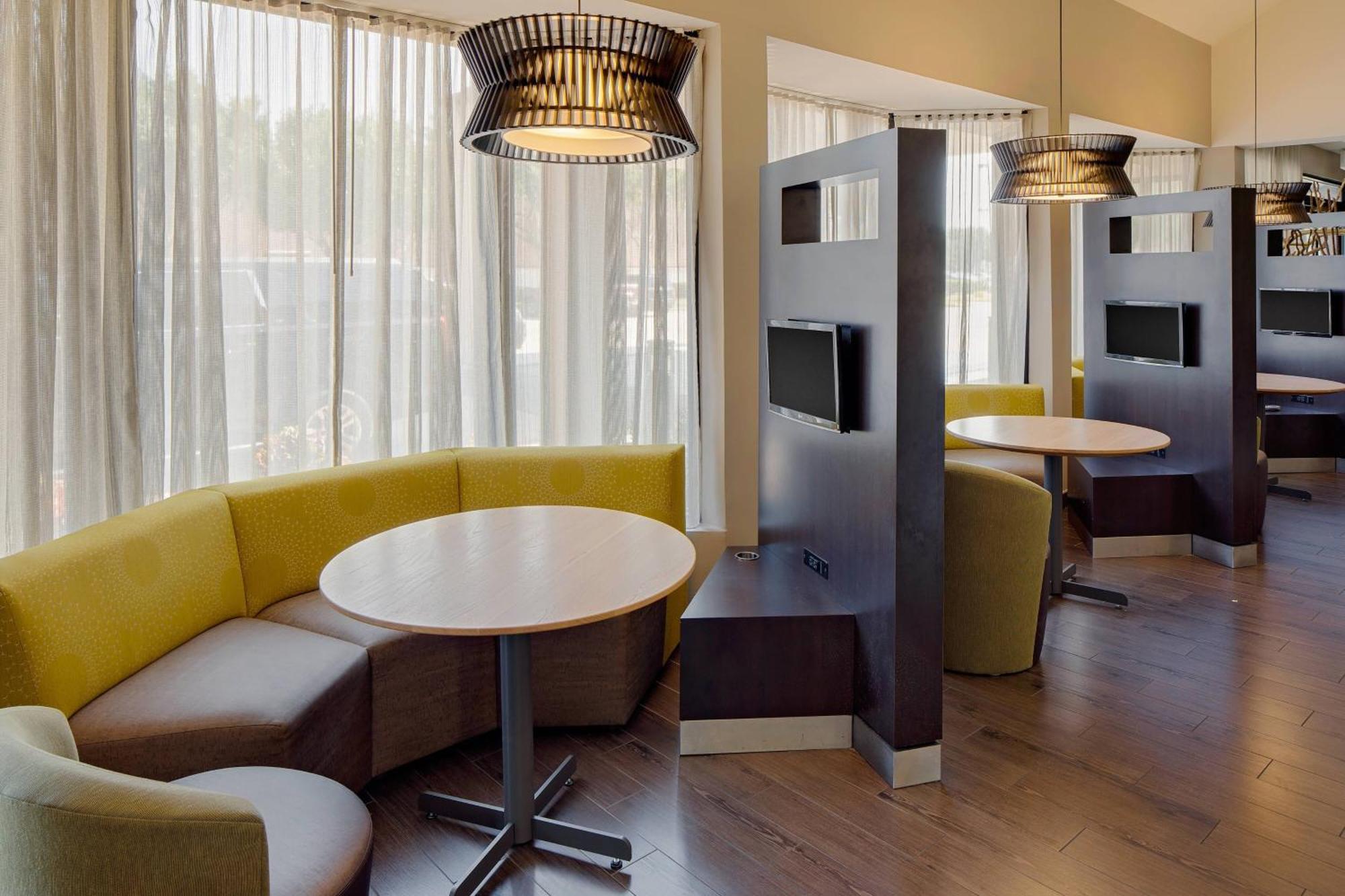 Courtyard Westchase 3* Houston